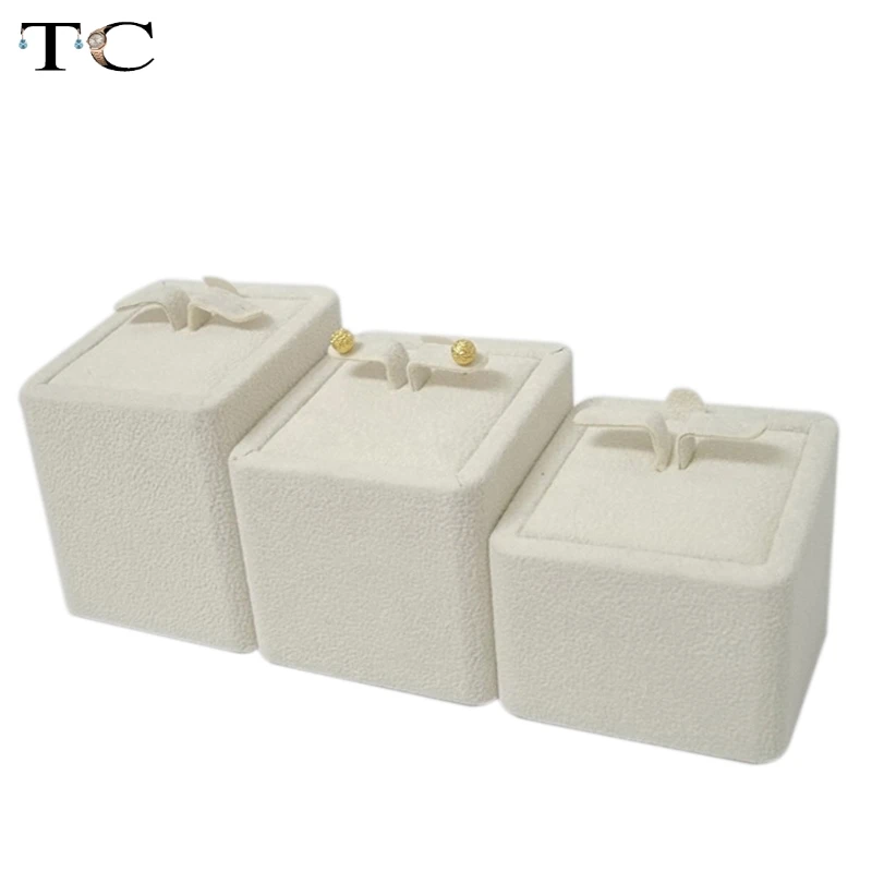 Оптовая торговля бежевый бархат ювелирные изделия дисплеи стойка для серьги