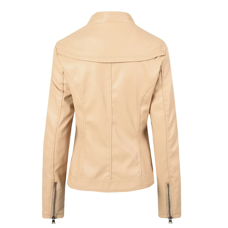 Женская короткая куртка из искусственной кожи черная мотоциклетная на молнии с