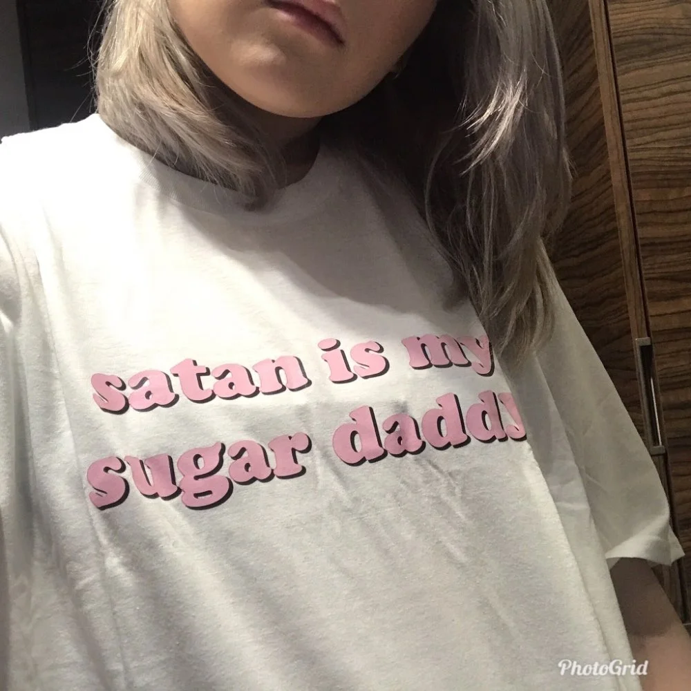 Starqueen-JBH/1 предмет, футболка для девочек с надписью «Satan Is My Sugar Daddy Tumblr» красивая одежда розового цвета с сердечками милые топы для малышей, футболка высокого качества