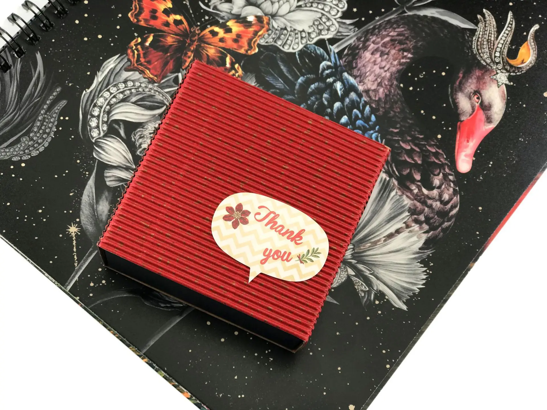 600 шт/рулон, наклейки с надписью «Love Heart Thank You», этикетки для печати, декорированные цветами, Уплотнительная паста для упаковки подарков, офисные школьные принадлежности