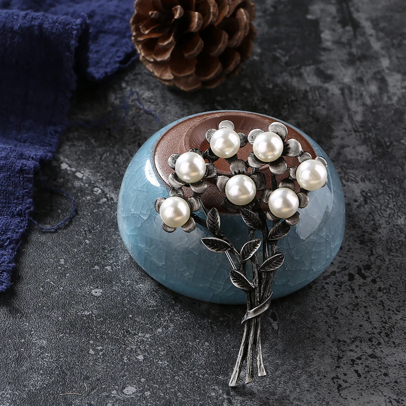 Женская Брошь в виде цветка с жемчугом | Украшения и аксессуары
