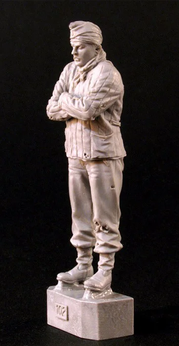 1/35 Scale Resin Figure Tanker in the cold | Игрушки и хобби