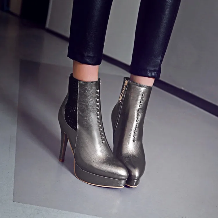 Ботинки с боковой молнией и заостренным носком на тонком каблуке | Обувь