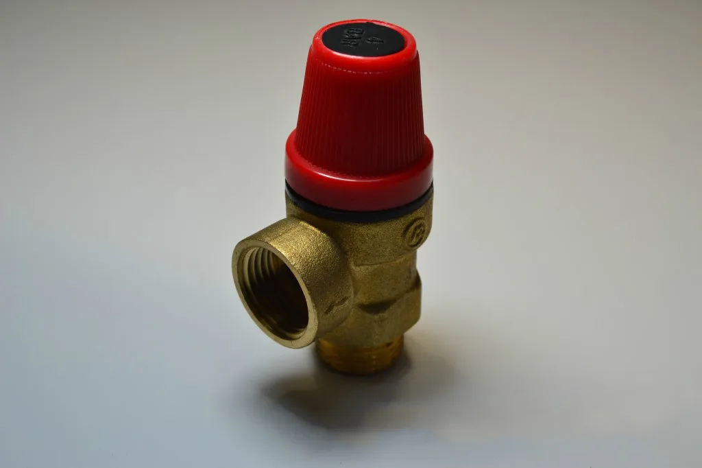 Предохранительный клапан 3/4 &quotDN20 6 бар предохранительный для солнечного