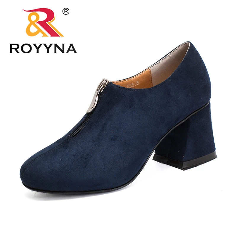 ROYYNA/Новинка; женские туфли-лодочки В Выдержанном стиле; официальная обувь из флока на молнии; Женская офисная обувь на квадратном каблуке; удобная обувь;
