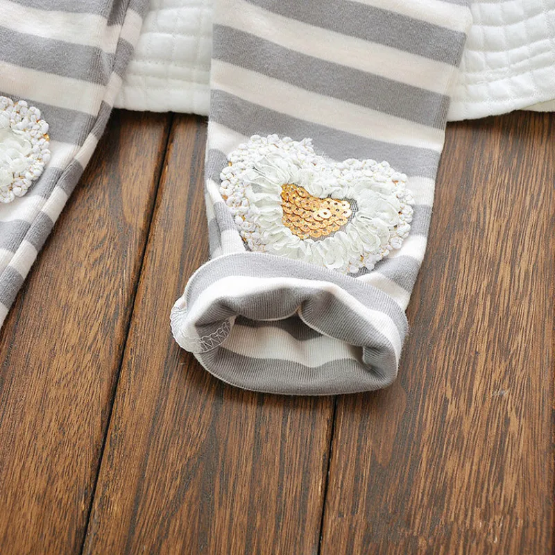 Новинка 2017 детская одежда для девочек костюм с цветочным рисунком кардиган +