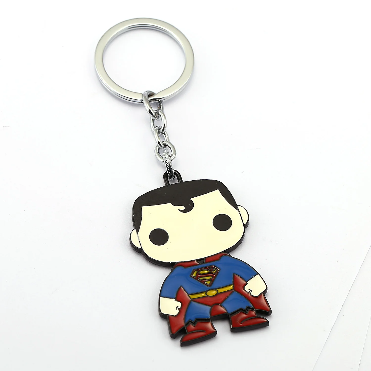 Мультяшный супергеройский брелок Marvels автомобильные брелки для ключей Супермен Hellboy брелки сплав кулон фильм ювелирные изделия подарок на день рождения - Цвет: Светло-голубой