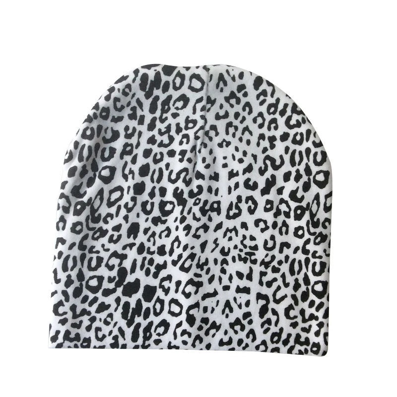 white leopard Брендовая хлопковая детская шапка, детская шапочка с принтом фруктов, клубники, шапки для маленьких девочек, осенне-зимние детские шапки, все для детских аксессуаров - Цвет: white leopard