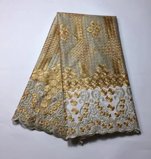 Оптовая продажа Нигерии кружевной ткани 2017 белый вышитый отделкой Африканский