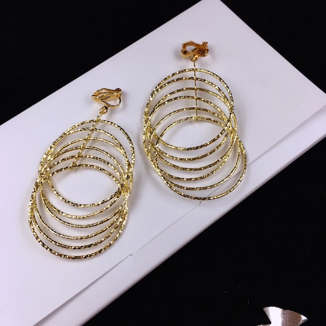 

Большие круглые серьги без отверстия для ушей, женские круглые серьги-кольца, индивидуальные клипсы, не проколотые клипсы для ушей