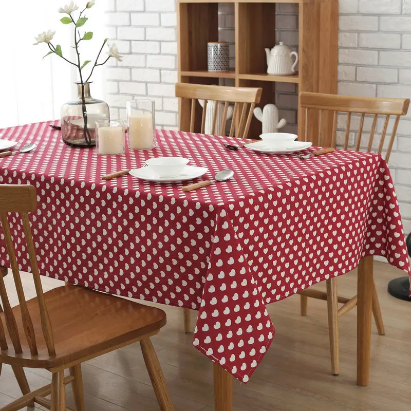Новая хлопковая и льняная скатерть с красным сердечком прямоугольная на стол для