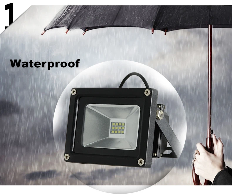 Уличный светодиодный прожектор на солнечной энергии 10 Вт провод 5 м + аккумулятор