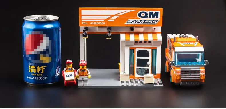 Обучающий строительный блок город грузовик серии курьерская станция