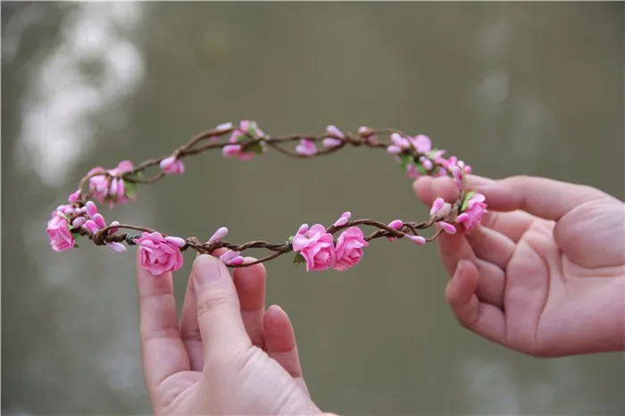 Pink 1 шт. женский цветок повязка на голову с розой Корона Свадебная вечеринка аксессуары для волос цветок Гирлянда Венок - Цвет: Pink