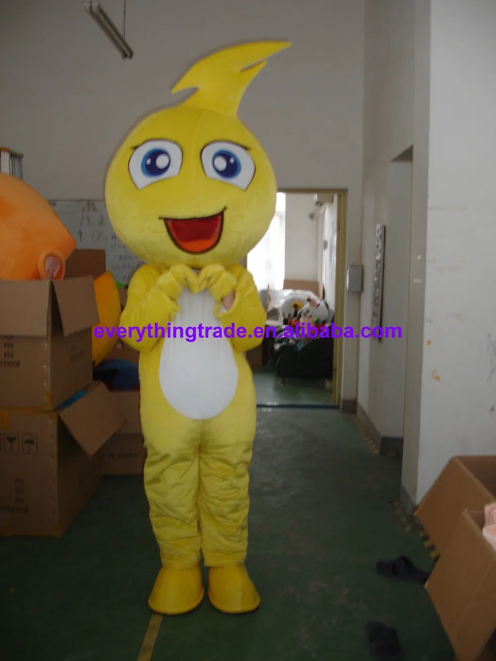 Лидер продаж красивая желтая Кукла талисман для взрослых из пенопласта