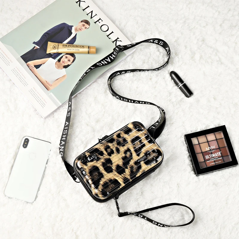 

LOVEVOOK women handbag fashion crossbody bags for ladies 2020 mini suitcase shape make up bag for travel multifunctional Flap