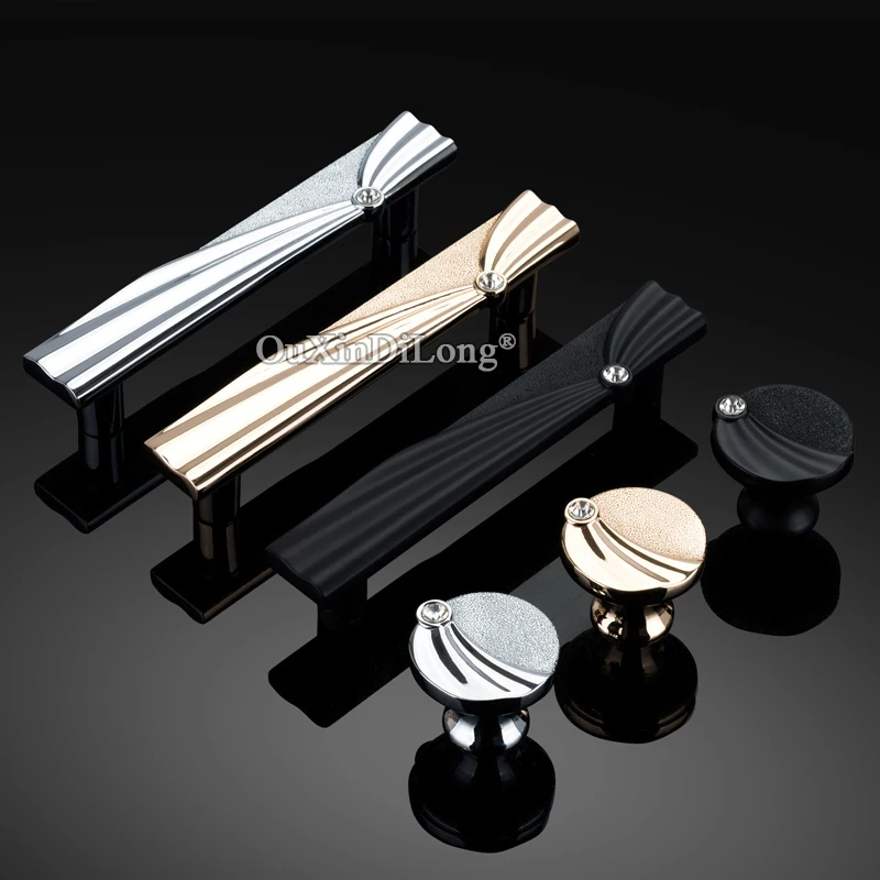 

Luxury 2PCS European Inlaid Crystal Kitchen Door Furniture Handles Cupboard Wardrobe Drawer Wine Cabinet Pulls Handles & Knobs
