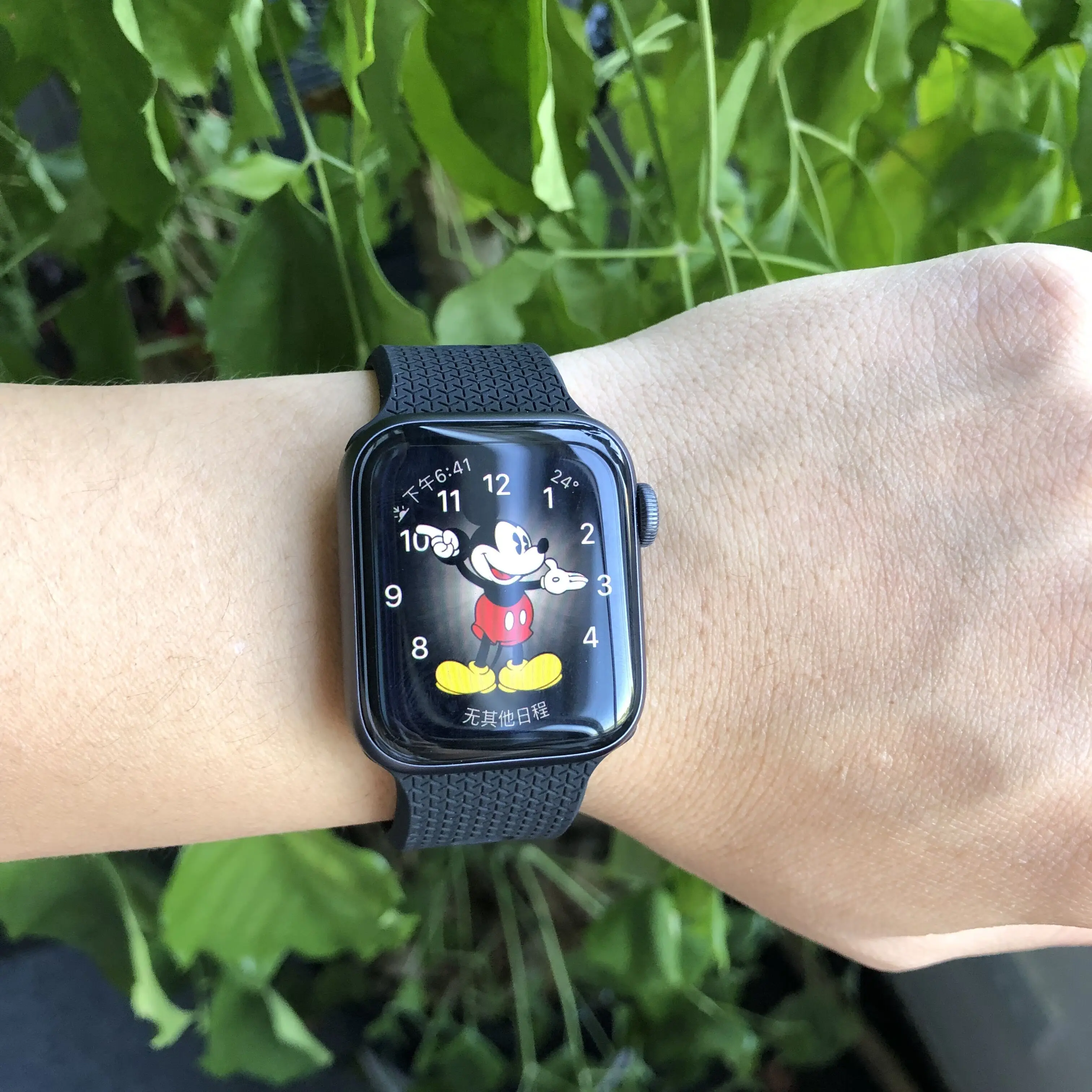 Ремешок спортивный для Apple Watch 42 мм 44 38 40 мягкий силиконовый браслет мужчин и