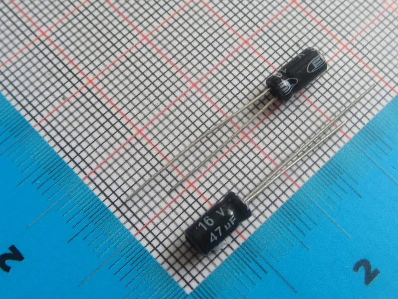 

50pcs/lot high Quality DIP Aluminum Electrolytic Capacitor 16V 47UF 4*7MM electrolytic capacitor 47uf