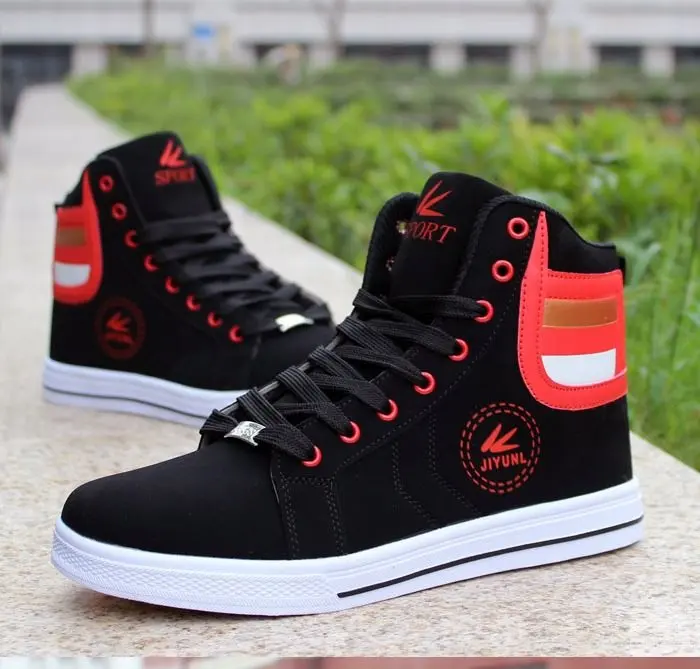 Новинка Мужская обувь с высоким берцем Повседневные кожаные ботинки на плоской