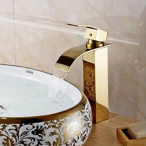 Модный высококачественный смеситель для ванной комнаты из латуни с золотистой