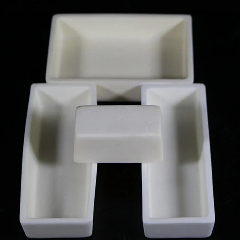 

99.5% Square corundum crucible / 370ml 100200.25 / Temperature 1600 degrees / Sintered ceramic crucible