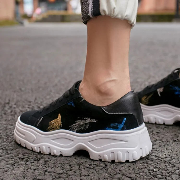

2019 Spring New Designer Flats black Cow Suede Shoes Female Platform Sneakers Women Tenis Feminino Casual Woman Zapatos De Mujer