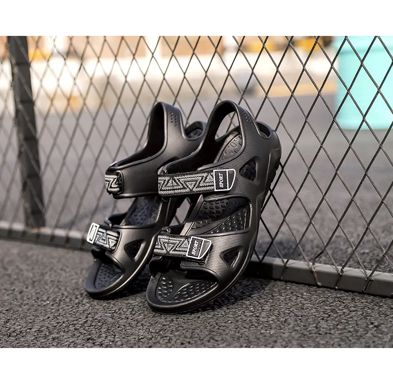 Large Size Men Sport Sandals Summer Cheap Beach Shoes Light Outdoor Non-slip Water Shoes Rivers Upstream Slippers Man Footwear