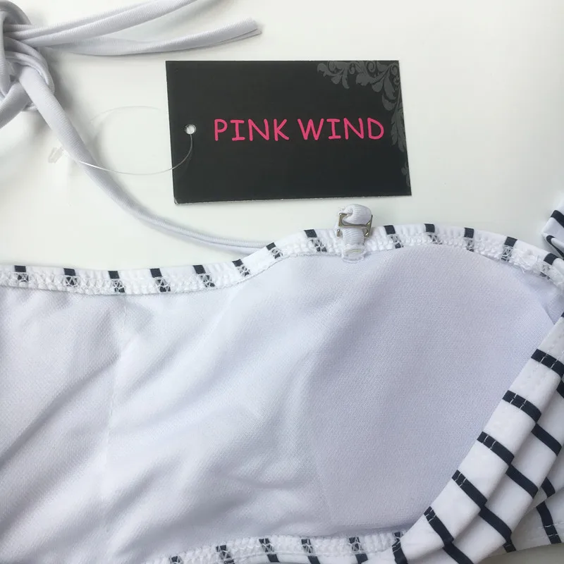 Женское пляжное бикини в розовую полоску с открытыми плечами и коротким