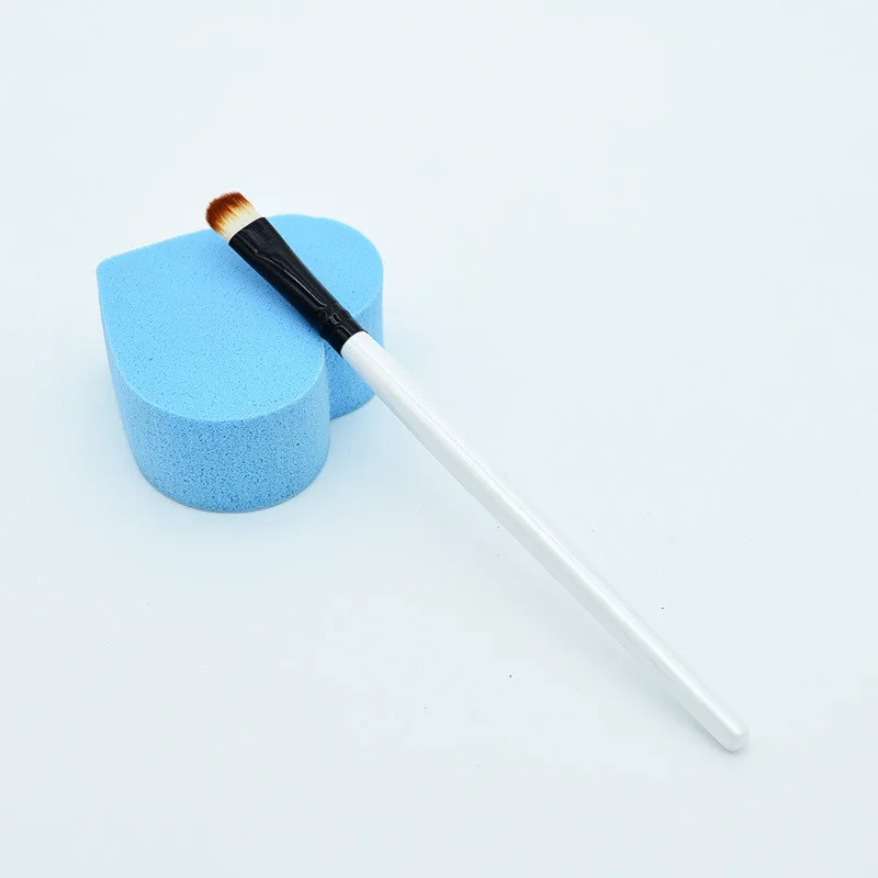 4 цвета деревянной ручкой косметики пудра Базовая кисть для теней Портативный