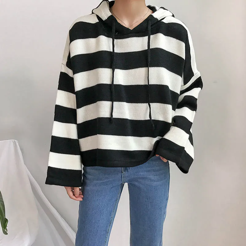 Весенний свитер с капюшоном женский свободный короткий Цветной полосатый пуловер Длинный рукав розовый вязаный один размер свитер Harajuku - Цвет: White