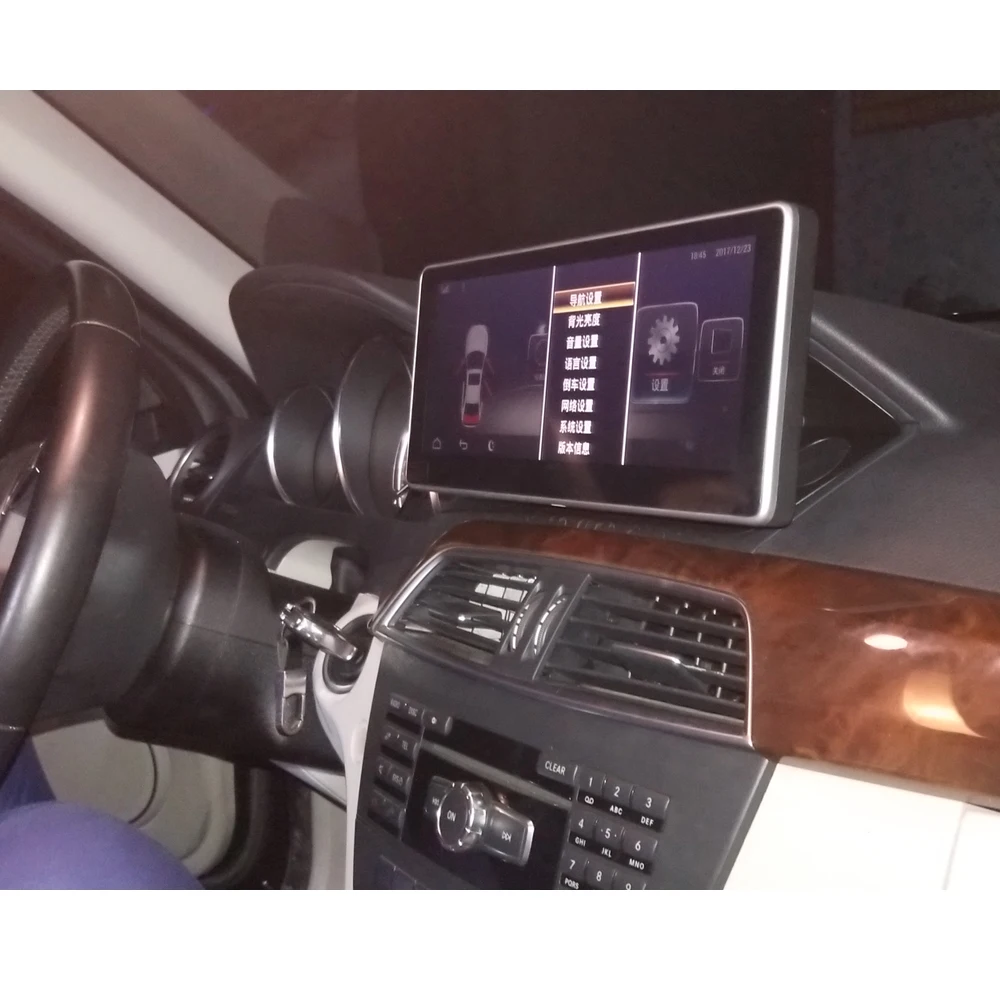 Android 8 1 Четырехъядерный 4 Core 2 + 32G автомобильный радиоприемник gps навигацией Wi Fi