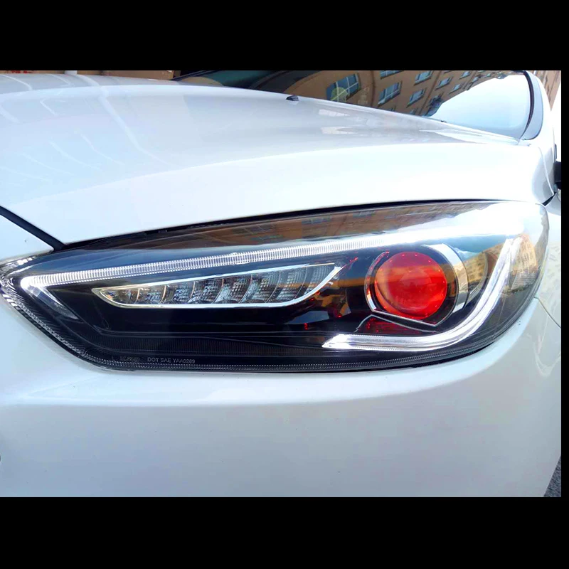 Тип СВЕТОДИОДА направленного света CNSUNNYLIGHT-для Ford Focus // фар автомобиля сборки светодиодный демон Eyes DRL светодиодный поворотник ксеноновых фар, Высокопрочная конструкция линзы прожекторного типа