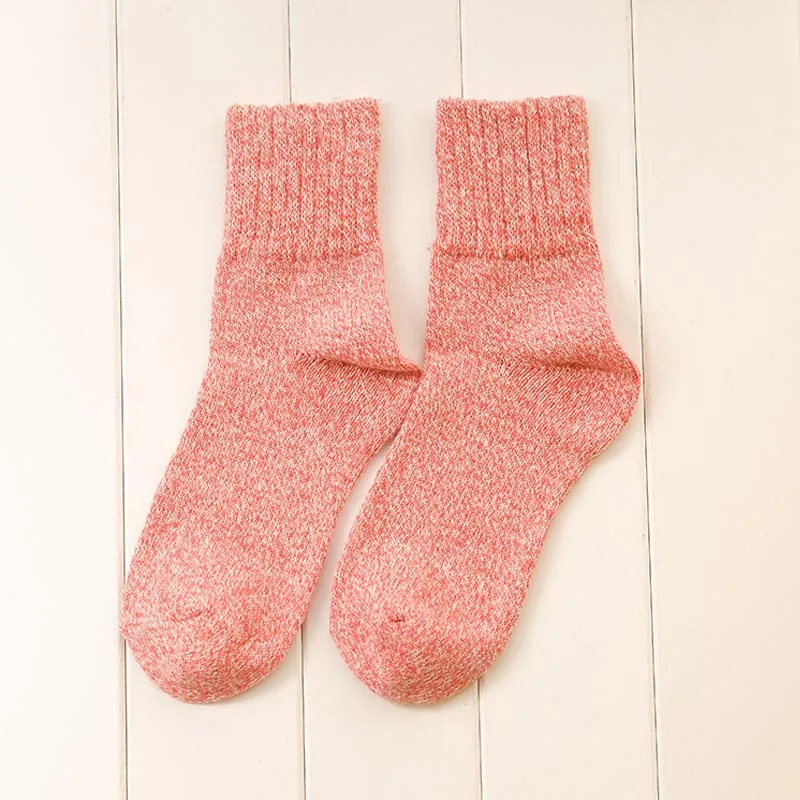 

Thickened Rabbit Wool Blend Outdoor Warm Stockings In Autumn and Winter Female Socks Cute Solid Color Golf Sports Socks