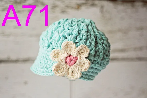10pcs/lot Baby Girl Newsboy Cap Crochet Newsboy Hat , Girls Billed Cap , Infant Girls Hat , Flower Hat Newborn Hospital Hat