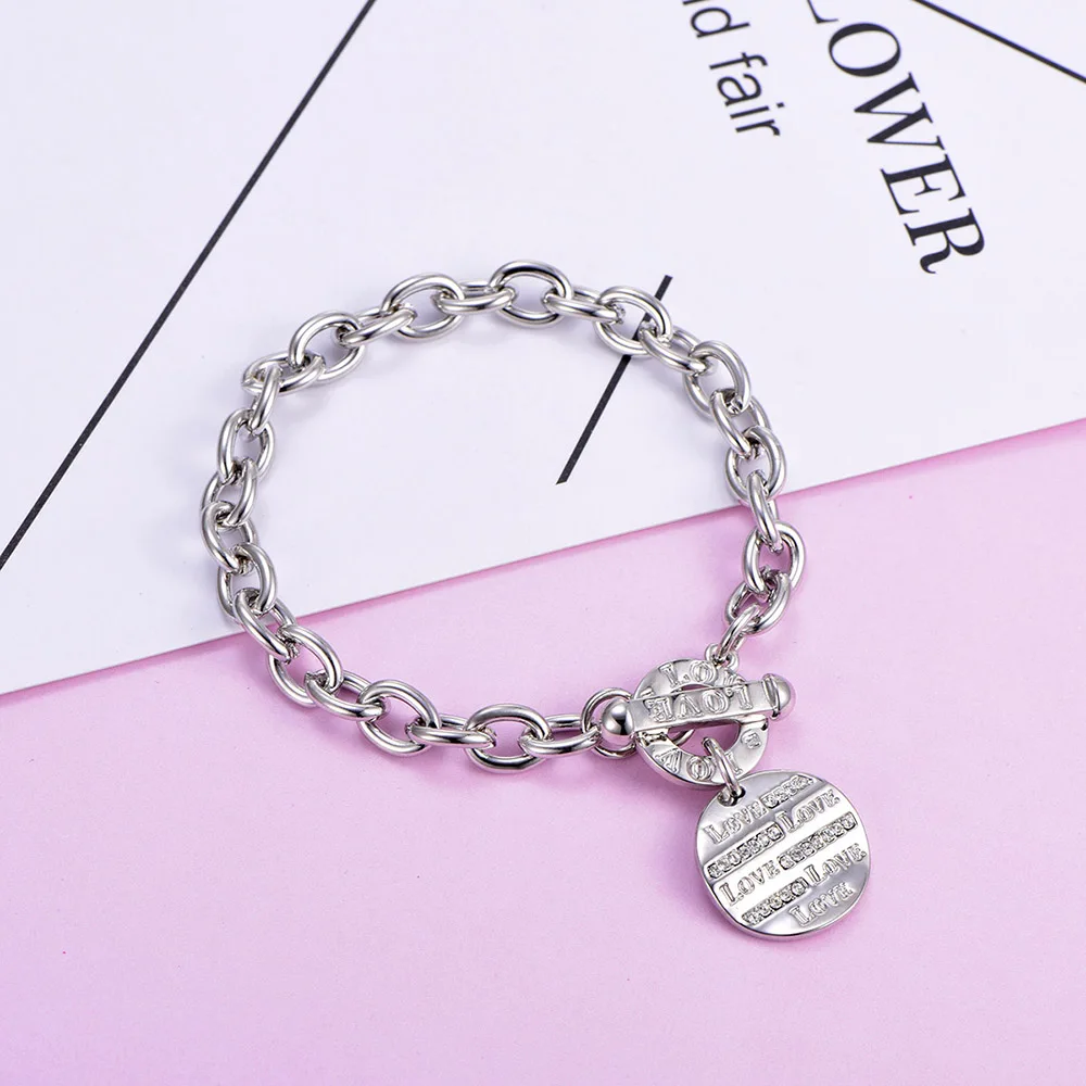 Золотые браслеты на запястье Женский серебристый