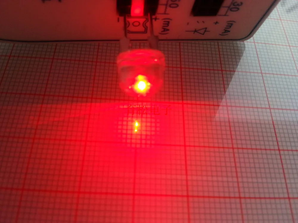 

Free shipping 1000pcs 8mm Red straw hat light emitting diode 8MM White led lamp Red light led tube
