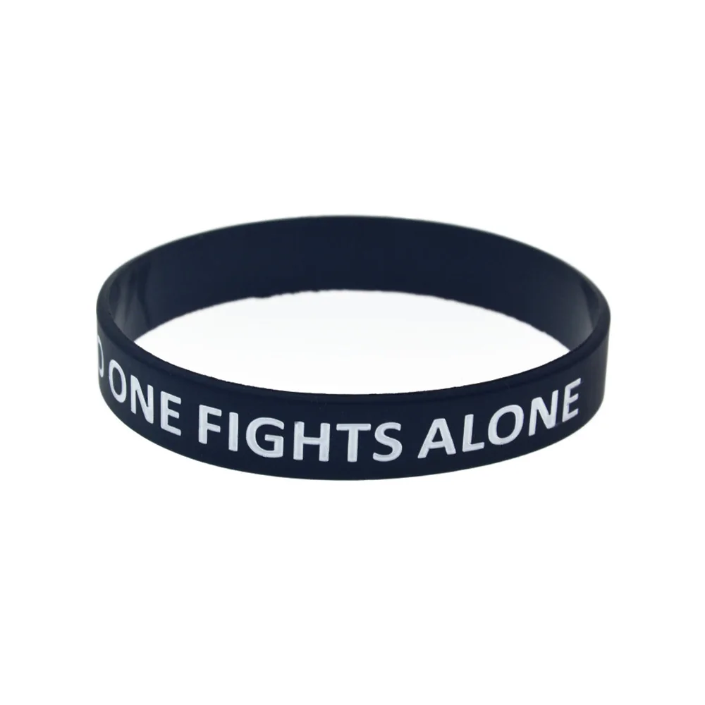 1 шт. никто не борется только знание потребителей о Wristband Силикона Debossed логотип |
