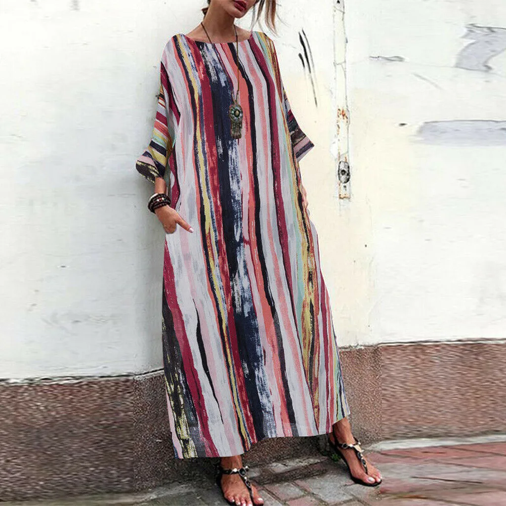Женское длинное льняное платье-кафтан в разноцветную полоску повседневное