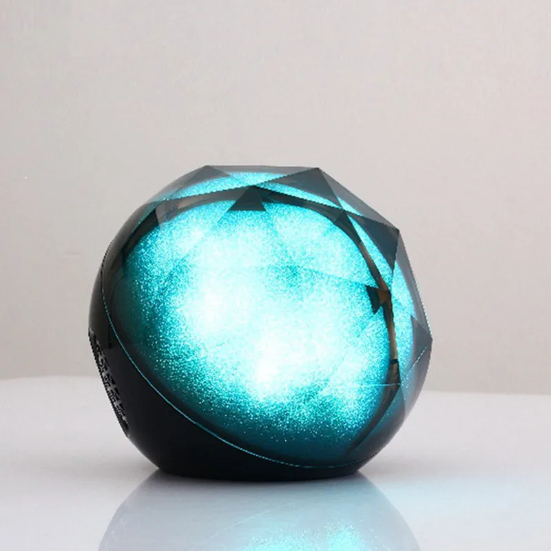 Портативный Bluetooth динамик беспроводной громкий светодиодный светильник