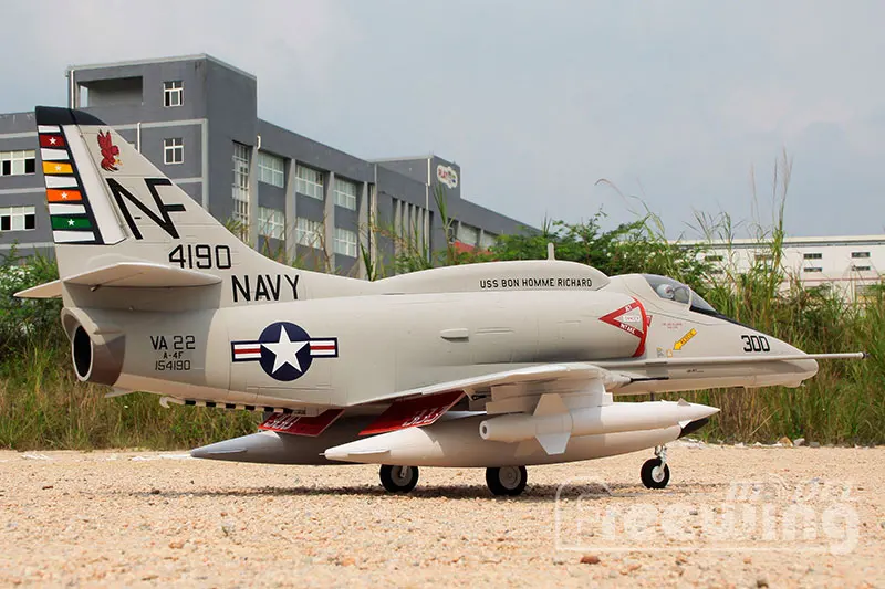 Новое прибытие свободный самолет A4 SKYHAWK 80 мм EDF версия PNP и комплект
