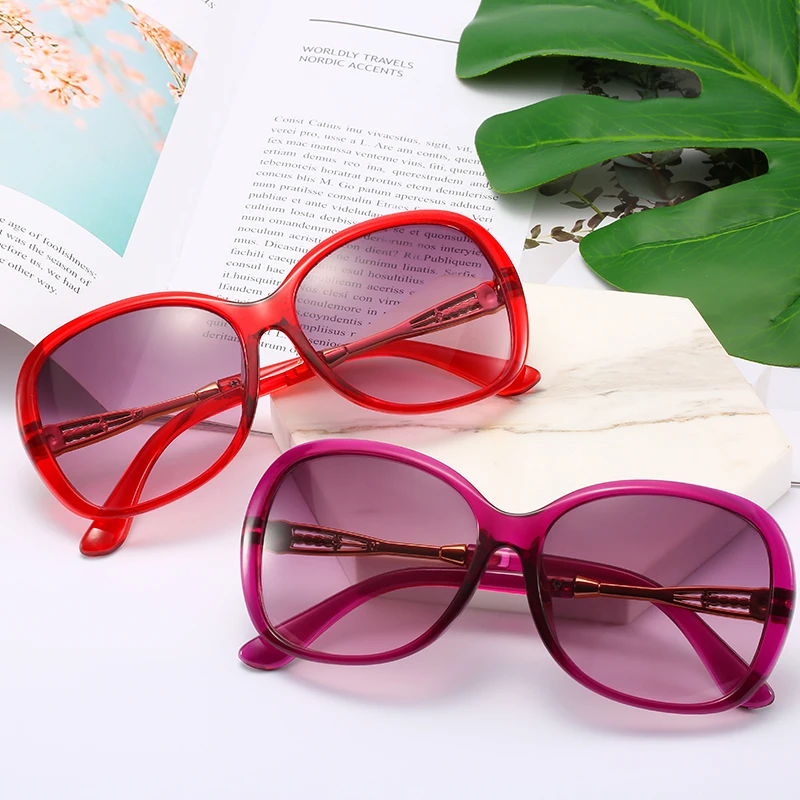 Женские солнцезащитные очки UV400 большого размера с прорезями круглыми линзами