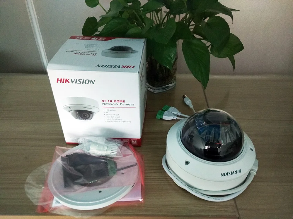 Hik оригинальный DS-2CD2742FWD-IS 4MP IP67 WDR vari-координационного купольная IP Камера