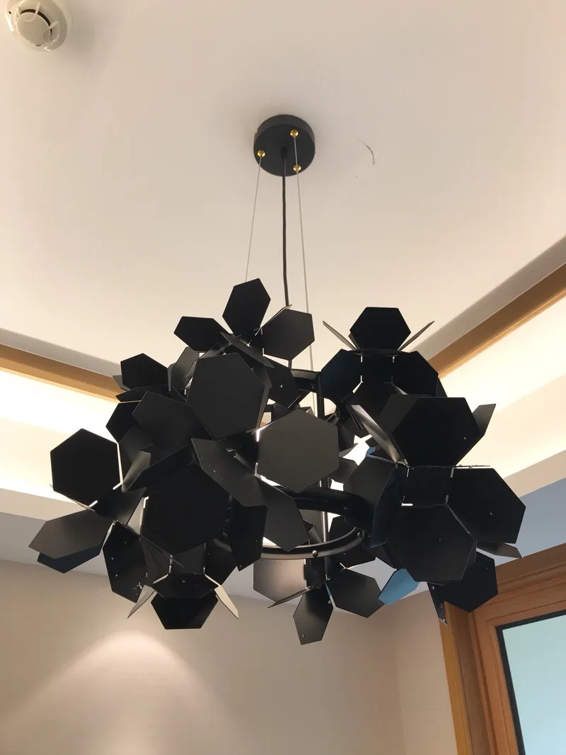 저렴한 모던한 블랙 플라워 펜던트 조명, 레트로 메탈 서스펜션 램프, 레스토랑 바, 공부, 심플한 전기 도금, 가정용 조명 PA0294 저렴한 모던한 블랙 플라워 펜던트 조명, 레트로 메탈 서스펜션 램프, 레스토랑 바, 공부, 심플한 전기 도금, 가정용 조명 PA0294