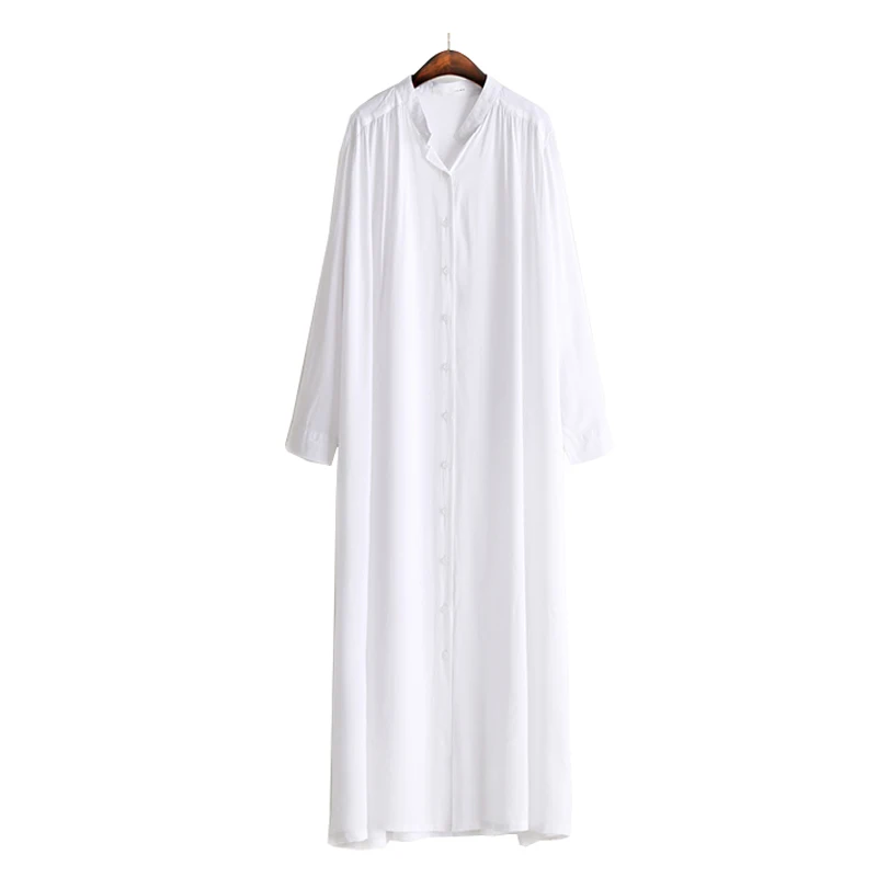 Женское платье рубашка макси с длинным рукавом и боковыми разрезами на пуговицах