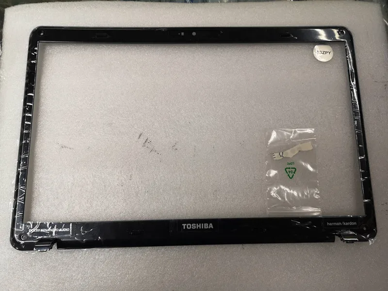 Панель для ЖК-дисплея Toshiba A660 A665 K000104520 AP0CX000B00