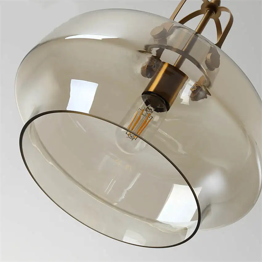 Подвесной светильник в стиле постмодерн стеклянная лампа серого цвета с