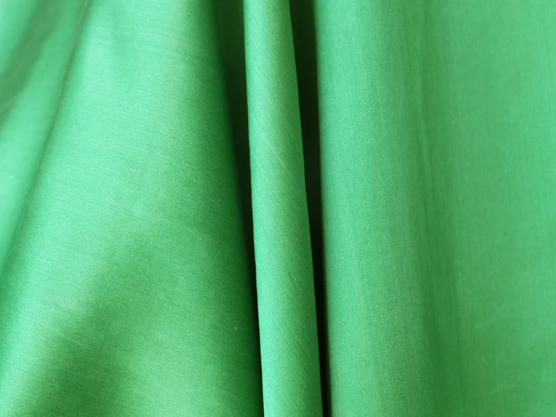Мягкий хлопок шелк Шармез Атлас тканевые пижамы рубашка материал зеленый Королевский синий черный 100 см* 140 см