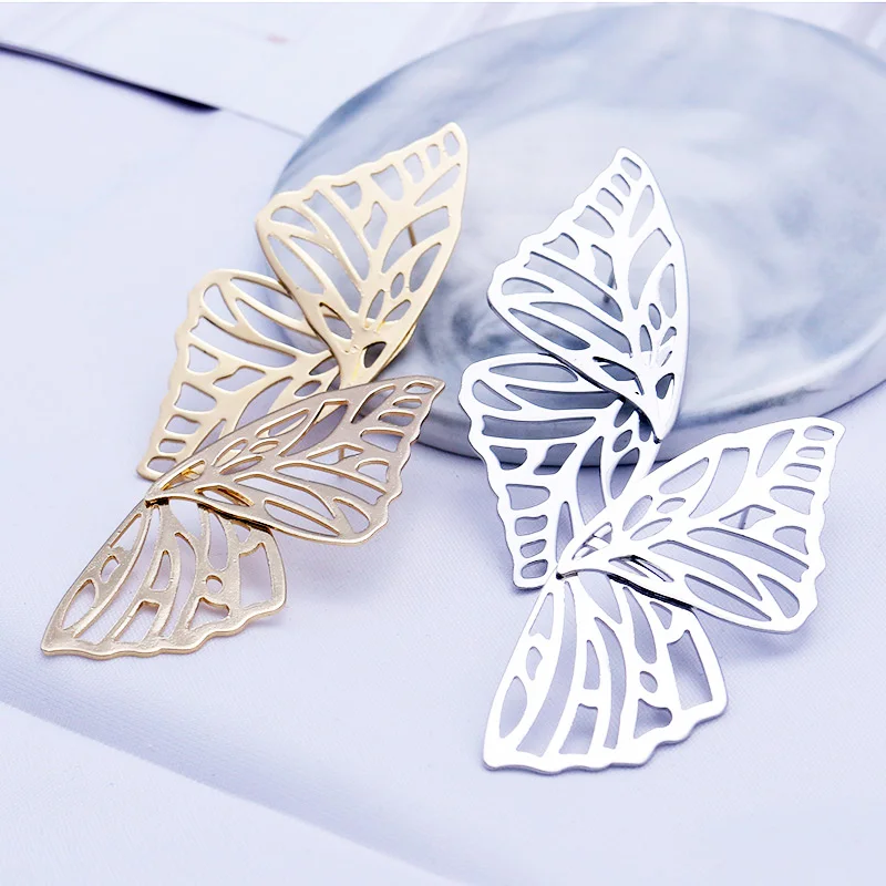 

Hollow Butterfly Earrings Stud Romantic Elegant Big Fan Shaped Metal Earrings For Women Fashion Jewelry Gifts New Arrive