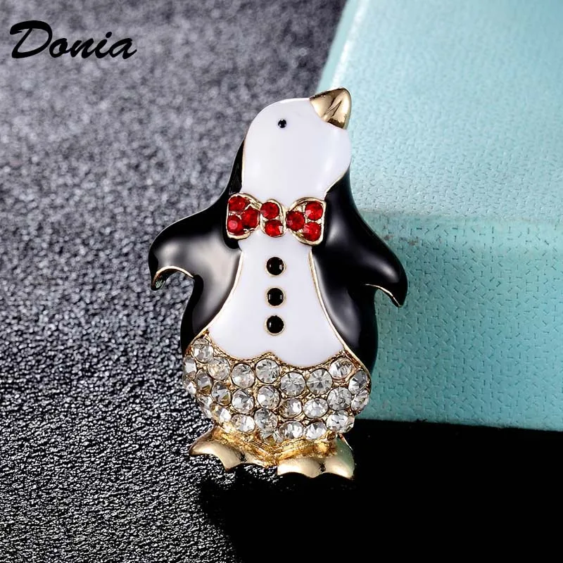 Ювелирные изделия donia модные эмалированные Пингвины Vorm mannen broches sieraden vrouwen paar Sjaal Pak